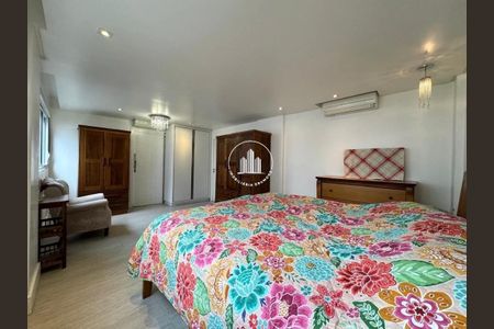 20_photo/952738e1b5.b80fef79df1cef25-ATLAS-9808875f-6444-4d62-b8f2-e6607776d9d3.jpg de apartamento à venda com 4 quartos, 117m² em Itacorubi, Florianópolis