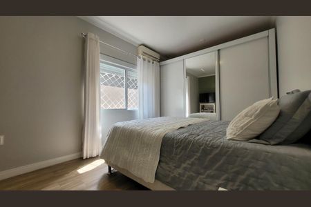 16_photo/952738e28d.5b3f2aade9332d97-ATLAS-be1810ca-76fd-4b27-9799-b37369dc709b.jpg de casa à venda com 5 quartos, 262m² em Santa Monica, Florianópolis