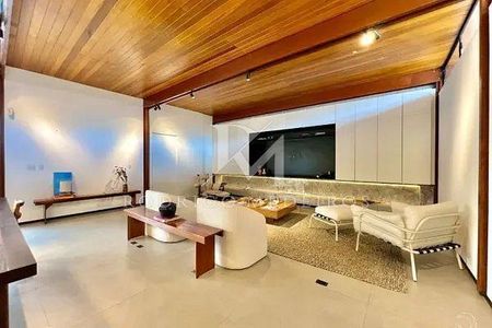 11_photo/952738e28f.9a54faa83c3e471c-ATLAS-509c060d-25f4-4709-ae1c-e0e56baa401e.jpg de casa à venda com 3 quartos, 228m² em Santa Monica, Florianópolis