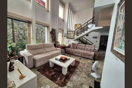 11_photo/952738e377.96e81d73ac213d8c-ATLAS-742c7a4e-bc9d-4e4a-a10c-db4ccc81b7b2.jpg de casa à venda com 3 quartos, 315m² em Santa Monica, Florianópolis