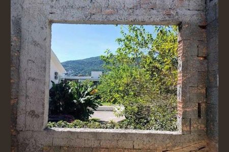 9_photo/952738e3a5.a48cef8c1b2d09da-ATLAS-b05c483a-3fa2-4cba-9d2f-ec683aebe23b.jpg de casa à venda com 3 quartos, 122m² em Santa Monica, Florianópolis