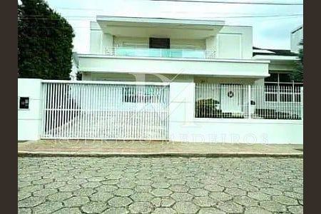 2_photo/952738e3c3.8f3f2a47dd94676f-ATLAS-1c1e26da-2fdb-498d-b41f-57a6d846bae6.jpg de casa à venda com 4 quartos, 763m² em Santa Monica, Florianópolis