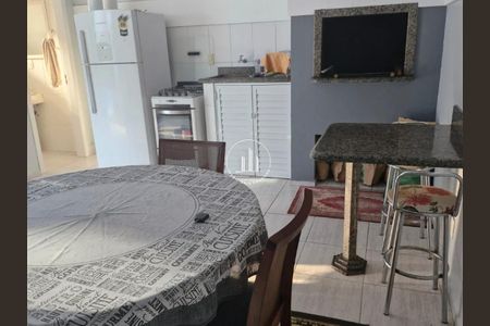 3_photo/952738e3fd.b88c9f23dde11cca-ATLAS-069a2f75-e0d6-4c90-85f4-d470739643c2.jpg de casa à venda com 3 quartos, 240m² em Santa Monica, Florianópolis