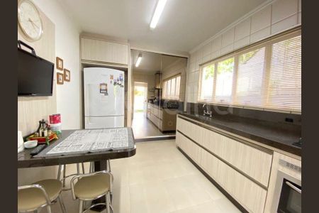 6_photo/952738e3ff.af347c9732486112-ATLAS-2dd94cb3-a8a2-4e91-aa42-2ded40584d2b.jpg de casa à venda com 5 quartos, 240m² em Santa Monica, Florianópolis