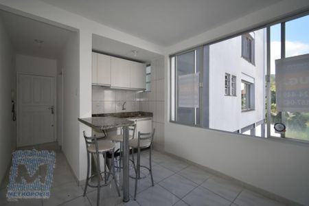 9_photo/952738e75b.6449875abef48d1a-ATLAS-a648f7fd-bbe7-415b-b442-38faedcaf8a0.jpg de apartamento para alugar com 1 quarto, 30m² em Itacorubi, Florianópolis