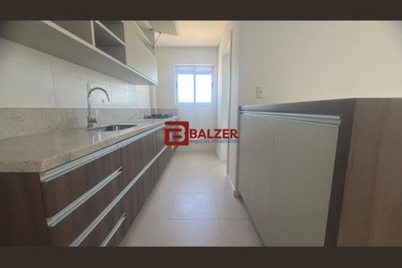 7_photo/952738e7c7.ceff8192393c33de-ATLAS-ba4bbbc6-a6a4-43e4-b554-0bd527cf5677.jpg de apartamento à venda com 3 quartos, 92m² em Itacorubi, Florianópolis