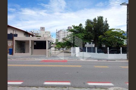 7_photo/952738e7c7.e2920affd7e5c27d-ATLAS-bb8013c5-c694-4a11-99cf-924992f85fba.jpg de apartamento para alugar com 2 quartos, 50m² em Itacorubi, Florianópolis