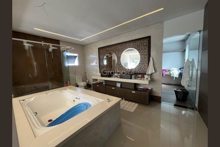 23_photo/952738e801.b7afec13c8c84584-ATLAS-31c3f856-d019-4d04-b00b-2883c1ea30c6.jpg de casa à venda com 3 quartos, 550m² em Itacorubi, Florianópolis