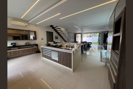 6_photo/952738e801.b7afec13c8c84584-ATLAS-66ff6fb4-eae6-49b3-9ff3-5eaade56d84f.jpg de casa à venda com 3 quartos, 550m² em Itacorubi, Florianópolis