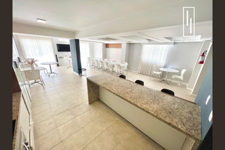 8_photo/952738e89b.45c2d7d3c0346745-ATLAS-8f7d41f2-94ca-4a09-8ca6-b6502da83083.jpg de apartamento à venda com 2 quartos, 69m² em Itacorubi, Florianópolis