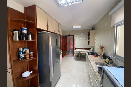 8_photo/952738e8b3.afb9ab7ce8b96613-ATLAS-2db299e9-d000-40bf-918e-4fa447c4fe3d.jpg de apartamento à venda com 3 quartos, 209m² em Itacorubi, Florianópolis