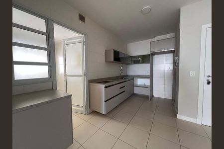 5_photo/952738ed0d.aaba2966312c8e3b-ATLAS-56e507ba-fd94-4baa-9f97-d90bf7c4f028.jpg de apartamento para alugar com 3 quartos, 69m² em Itacorubi, Florianópolis