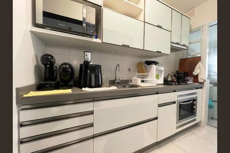 3_photo/952738ed15.6bbff9cd98aafe77-ATLAS-0dfbac31-b3e2-451c-9e76-bf3d37ce9e4c.jpg de apartamento à venda com 2 quartos, 70m² em Itacorubi, Florianópolis