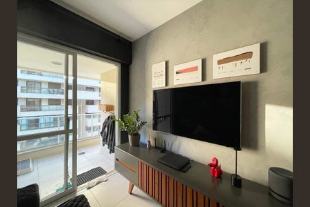 4_photo/952738ed15.6bbff9cd98aafe77-ATLAS-1eeaeb2d-778c-4513-ab3f-c7d7e9b22b8a.jpg de apartamento à venda com 2 quartos, 70m² em Itacorubi, Florianópolis