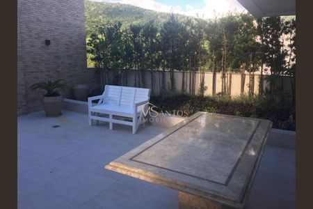 10_photo/952738ed15.b45e5490dc903d73-ATLAS-e43b0612-4e33-42da-9236-c23451acaa06.jpg de apartamento à venda com 2 quartos, 156m² em Itacorubi, Florianópolis