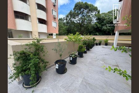 2_photo/952738ed57.0e5b1f30867bba0e-ATLAS-08e15136-4237-44b8-ad7e-d3bd2c1f57c9.jpg de apartamento para alugar com 3 quartos, 83m² em Itacorubi, Florianópolis