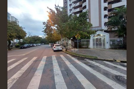 9_photo/952738f237.cb0f5ffd7d9e0aca-ATLAS-34a3d4df-bdea-4c52-a434-8ab409ba97ee.jpg de apartamento para alugar com 2 quartos, 63m² em Itacorubi, Florianópolis