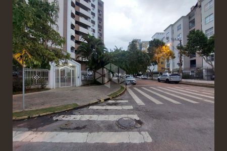 9_photo/952738f237.cb0f5ffd7d9e0aca-ATLAS-c440955d-be5a-478d-9c5e-0c5f7b7ca536.jpg de apartamento para alugar com 2 quartos, 63m² em Itacorubi, Florianópolis