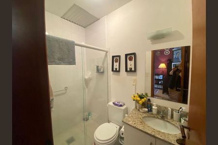 2_photo/952738f251.50b364a7dd1f6c3f-ATLAS-2feca83e-0e82-4ee7-9bae-6b277fbb98aa.jpg de apartamento à venda com 4 quartos, 133m² em Itacorubi, Florianópolis