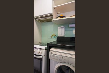 1_photo/952738f2f5.d60ed16da6b331d7-ATLAS-b5ab9988-3e22-4e55-846f-840292dcd11e.jpg de apartamento à venda com 2 quartos, 52m² em Itacorubi, Florianópolis