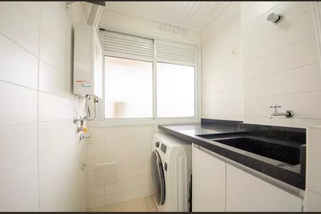 7_photo/952738f8a5.7b2fbb2ce4c7d09e-ATLAS-215b496f-8a39-4432-b8aa-a7b9d2e6102e.jpg de apartamento à venda com 3 quartos, 83m² em Trindade, Florianópolis