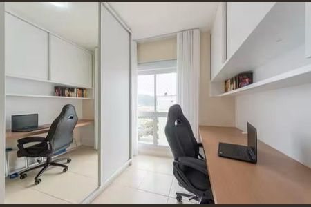 10_photo/952738f8a5.7b2fbb2ce4c7d09e-ATLAS-2b78a9c2-1d8f-4095-aaf6-85ec1b8ea68d.jpg de apartamento à venda com 3 quartos, 83m² em Trindade, Florianópolis