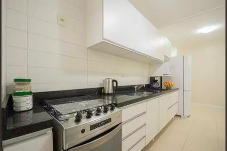 12_photo/952738f8a5.7b2fbb2ce4c7d09e-ATLAS-478b9cbb-0fc6-4c79-a78d-cb77aa280487.jpg de apartamento à venda com 3 quartos, 83m² em Trindade, Florianópolis