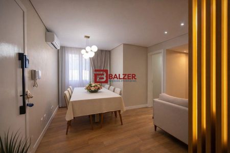 12_photo/952738f8e3.ceff8192393c33de-ATLAS-48cd2b5a-455b-4bf5-a783-7c61df74b7a7.jpg de casa à venda com 3 quartos, 82m² em Trindade, Florianópolis