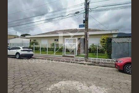 9_photo/952738fc91.1aa5b8f538f3adaf-ATLAS-65bfaee3-9c4f-4a16-bd2b-90bb191b7bf9.jpg de casa à venda com 5 quartos, 460m² em Santa Monica, Florianópolis