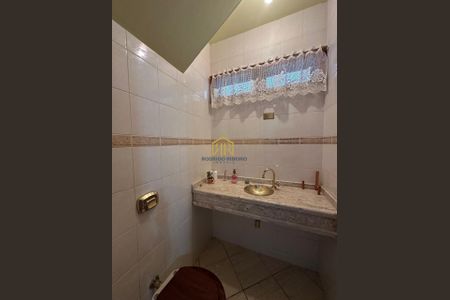 6_photo/952738fdb5.b98dc6cdfb52627f-ATLAS-a389c227-eb3f-42e5-a961-244f18533d72.jpg de casa para alugar com 4 quartos, 245m² em Santa Monica, Florianópolis