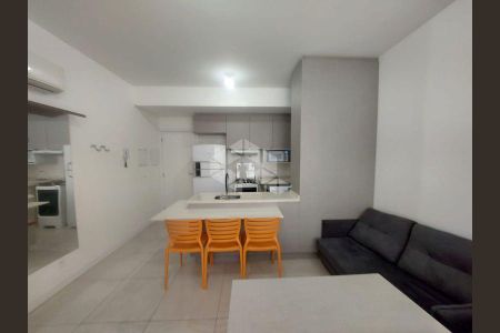 2_photo/952738ff6f.3059a0f5cee59fd5-ATLAS-0e10fef3-9e9a-4949-a853-18b8d34ff476.jpg de apartamento para alugar com 1 quarto, 35m² em Trindade, Florianópolis