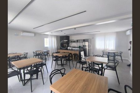 20_photo/952738ff77.e290b42e659ea82d-ATLAS-e57b504b-dc78-49e9-873b-de171d0c1ae8.jpg de apartamento à venda com 2 quartos, 77m² em Trindade, Florianópolis