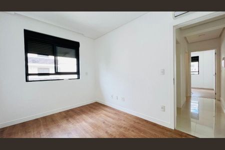 4_photo/9527390055.6618d879b31b9a75-ATLAS-249bb0ff-1f7e-4d91-bab7-d54429eea1d2.jpg de apartamento para alugar com 3 quartos, 103m² em Córrego Grande, Florianópolis