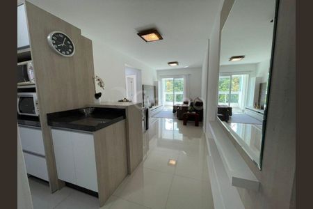 1_photo/95273900fb.373a9f6bb58a3e28-ATLAS-1a21e6ad-6ff1-47d2-8e53-aaecfd59f235.jpg de apartamento à venda com 2 quartos, 68m² em Trindade, Florianópolis