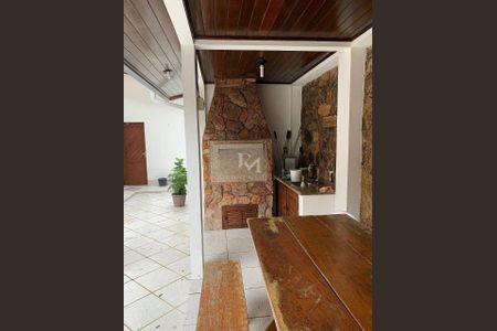 11_photo/952739039b.8a706a3c1c8a5b40-ATLAS-a650bed6-372c-4e6c-9f08-f7cd3428f34a.jpg de casa à venda com 5 quartos, 312m² em Córrego Grande, Florianópolis