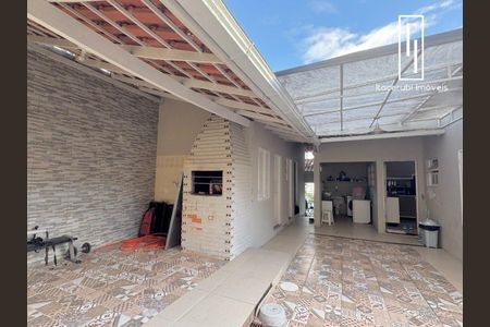19_photo/952739071d.ceff8192393c33de-ATLAS-5e70d5b9-5321-42f3-a0a9-7b712e052cfe.jpg de casa à venda com 3 quartos, 150m² em Pantanal, Florianópolis