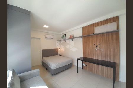 11_photo/95273907eb.7a69ff73eb43ff8d-ATLAS-a63c8ece-f265-4d39-9290-bea99bdd24d2.jpg de apartamento para alugar com 1 quarto, 52m² em Pantanal, Florianópolis