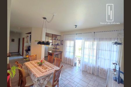 9_photo/9527390837.04f4efb4ec0e2ec3-ATLAS-2f591ecb-085c-4cef-a690-b6ea3e461ea4.jpg de casa à venda com 4 quartos, 213m² em Pantanal, Florianópolis