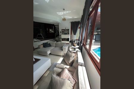 4_photo/952739095b.970dbbdf4e9b98b2-ATLAS-92873045-bfb8-4305-b78d-dbac8bc7a174.jpg de casa à venda com 3 quartos, 205m² em Pantanal, Florianópolis