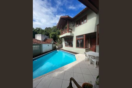 17_photo/952739095d.970dbbdf4e9b98b2-ATLAS-0a3d9e6c-66a1-4c4c-a23d-229a6830b39f.jpg de casa à venda com 3 quartos, 205m² em Pantanal, Florianópolis