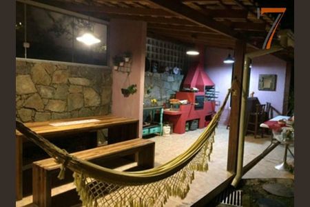 11_photo/952739095d.970dbbdf4e9b98b2-ATLAS-e31f7b75-55ee-442d-a483-d905f4e56ba8.jpg de casa à venda com 3 quartos, 205m² em Pantanal, Florianópolis