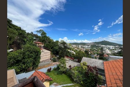 23_photo/952739095f.26dc6cb80f3e86b0-ATLAS-7303a6fd-0cae-47b0-aa47-09bef2dfd78d.jpg de casa à venda com 4 quartos, 256m² em Pantanal, Florianópolis