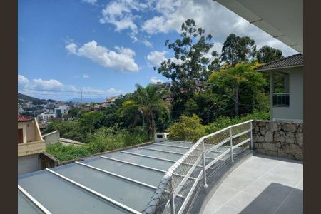 4_photo/952739096d.ad71ebb9c876c57a-ATLAS-4a892d1c-1cb3-4df8-96d2-470737a85a62.jpg de casa à venda com 3 quartos, 230m² em Pantanal, Florianópolis