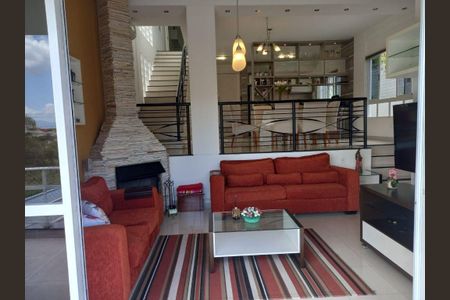 16_photo/952739096d.ad71ebb9c876c57a-ATLAS-d9c4d29b-013f-486a-bdb0-6a8c56e80d61.jpg de casa à venda com 3 quartos, 230m² em Pantanal, Florianópolis