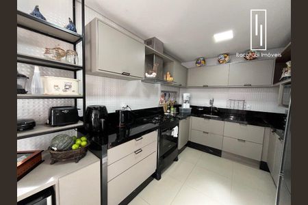 8_photo/9527391063.1e9d1ba85beb8478-ATLAS-3bba3bc1-fea8-4337-a034-9b3d4dd8edc5.jpg de casa à venda com 3 quartos, 179m² em Córrego Grande, Florianópolis