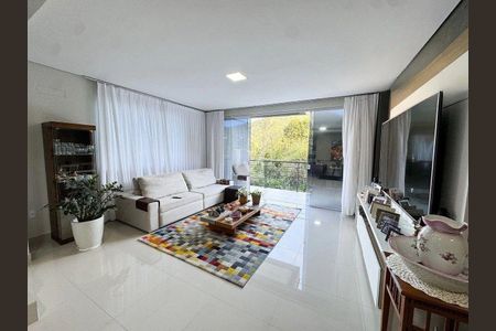 18_photo/9527391087.b23f7cf549704001-ATLAS-e8c7d9aa-c8de-414c-8d30-3191ea5402db.jpg de casa à venda com 3 quartos, 176m² em Córrego Grande, Florianópolis