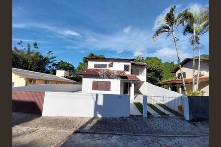 43_photo/95273910c3.e6f02a1e96aef2b1-ATLAS-d8018cfc-98e4-4e24-a6b0-69813fab7ae4.jpg de casa à venda com 3 quartos, 170m² em Córrego Grande, Florianópolis