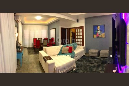 7_photo/95273910d5.e7056842b54bb805-ATLAS-bb7e9a6b-8d1d-4cd2-a7e0-830010e8914c.jpg de casa para alugar com 3 quartos, 440m² em Córrego Grande, Florianópolis