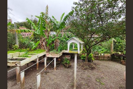 31_photo/9527391131.2d257ce0050a8e83-ATLAS-5fc86bf5-7339-4da2-bc2c-db246286a94f.jpg de casa à venda com 3 quartos, 64m² em Córrego Grande, Florianópolis