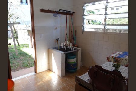 4_photo/95273913f7.1c5ee5b12bdcf8f7-ATLAS-1c10341e-9af4-4e45-9ac3-b60d3d013945.jpg de casa à venda com 4 quartos, 169m² em Córrego Grande, Florianópolis